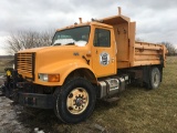 2002 Int. 4900 DT 466E Automatic 10 ft Dump bed