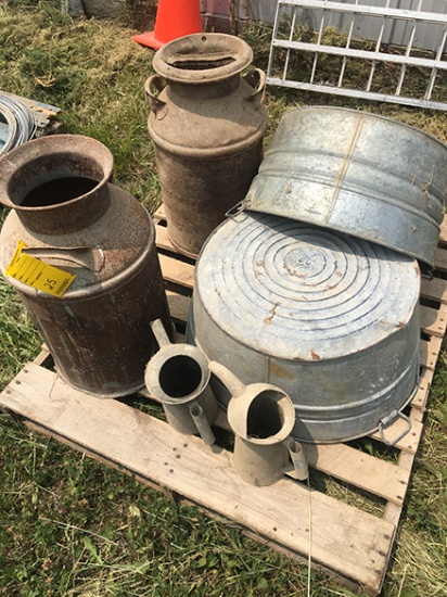 (2) Milk Cans, (2) Wash Tubs, (2) Oil Cans