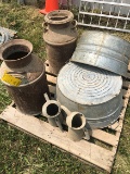 (2) Milk Cans, (2) Wash Tubs, (2) Oil Cans