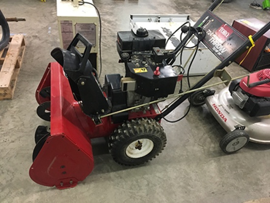 Toro 724 Power Throw 7HP, 24 in. Electric Start Snow Blower
