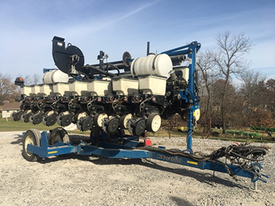 2013 Kinze 3500 8/30 Planter