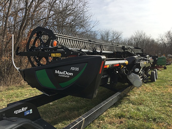 2020 MacDon FD135 Flex Drapper