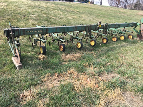 JD RM 8RW 3 pt. Row Crop Cultivator