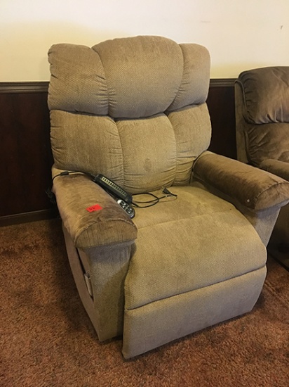 Electric lift chair, working condition