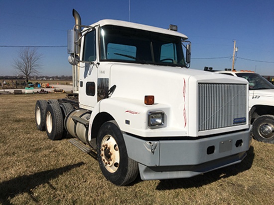 1995 White GMC Volvo
