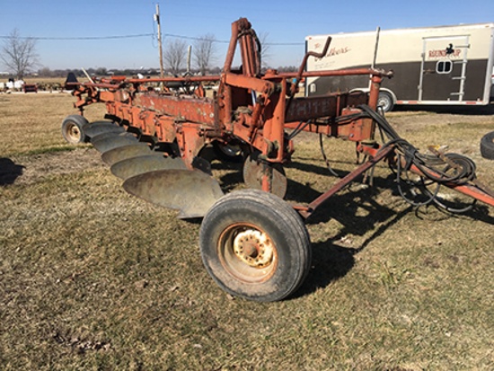 White 449 7 bottom plow