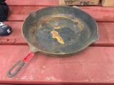 14 in. Cast iron skillet