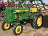 JD M 2 cyl. Gas Tractor