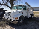 2000 Int. 4900 Service Truck T444E