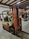 Nissan 30 Forklift