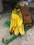 JD tractor umbrella with HM stand