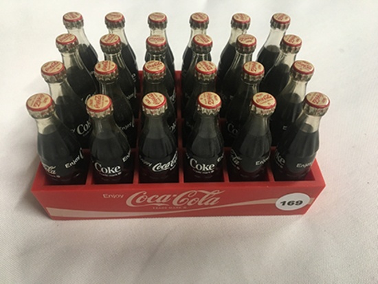 4  x 6 in. Coca Cola Miniature Bottle Set