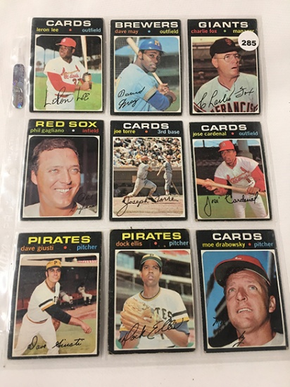 (9) 1971 Topps #2, 302, 370, 435, 493, 517, 521, 562, 685