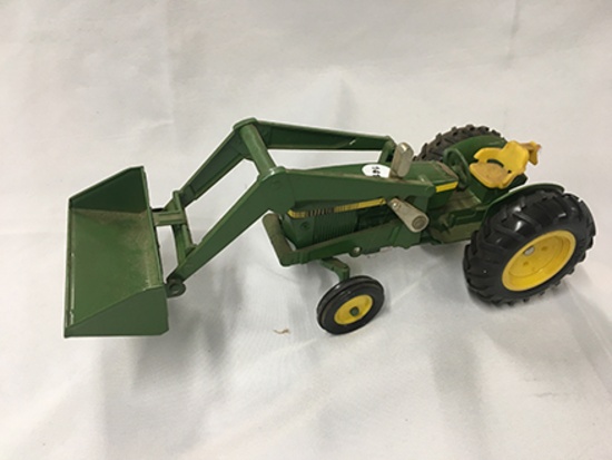 Ertl 1/16 Scale, John Deere Loader Tractor