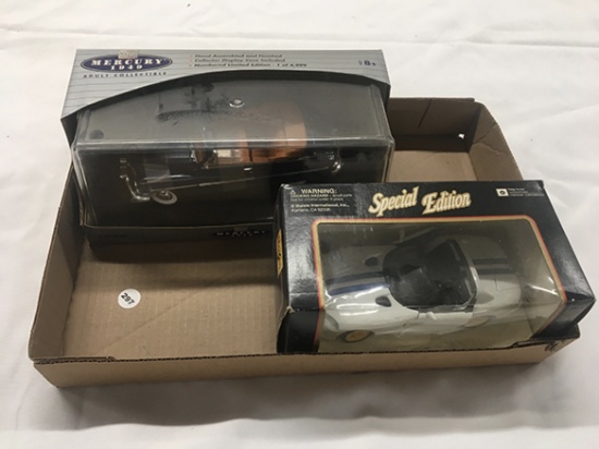 Lot of 2, 1/24 Scale Cars