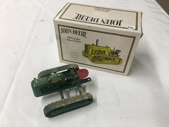 Ertl 1/16 Scale, Lot of 2