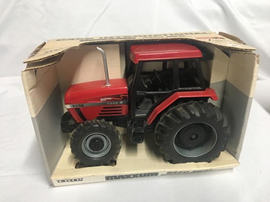 Ertl 1/16 Scale, Case International Maxxum 5250 MFD Tractor