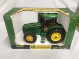 Ertl 1/16 Scale, John Deere 7820 Tractor