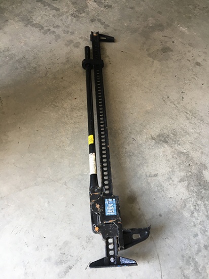 Reese 54 in. Farm Jack 3000 lb. Capacity