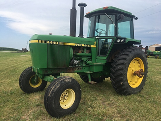 1978 JD 4440 Cab Tractor