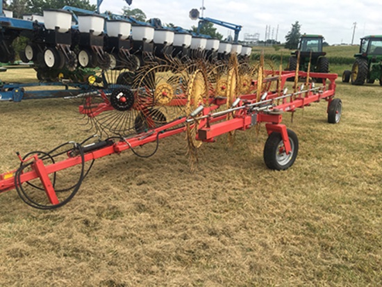 2007 Tonutti Raptor V12 Hi-Capacity Wheel Rake, One Owner, Approx. 120 Acres Per Year