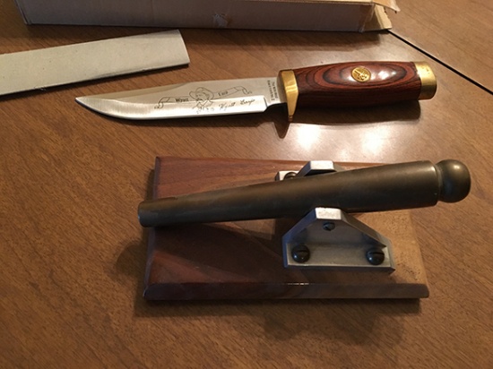 Wyatt Earp No. 2 Bowie Knife & Small Brass Cannon