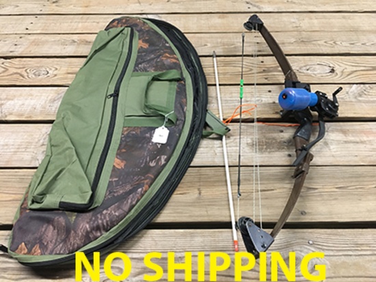 Bear Compound Bow w/ AMS Bowfishing Gear & Case