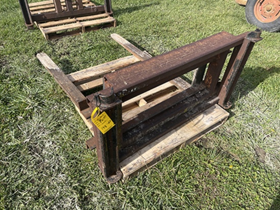 Westendorf Style 54 in. Pallet Forks for Loader
