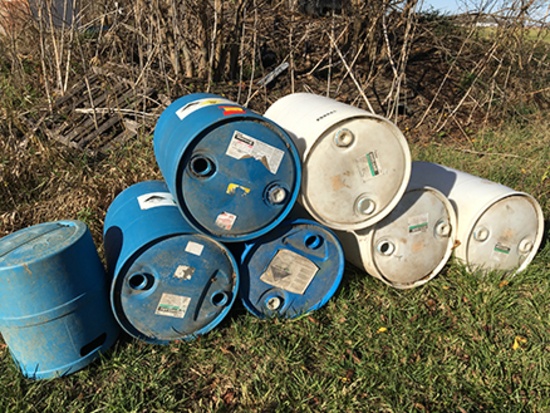 (6) Plastic Barrels