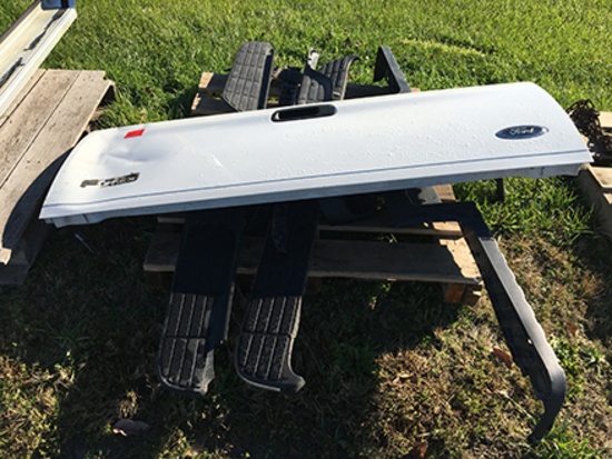 Ford Tail Gate and Rear Bumper Covers