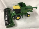 JD Turbo Combine, 1/16 Scale