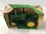 JD M Tractor, 1/16 Scale
