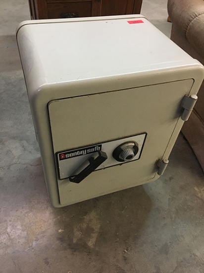 Combination Safe (No Combination)