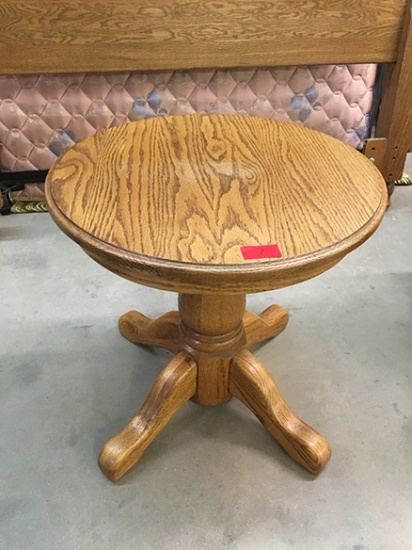 Oakwood Industries 22 in. Round Side Table