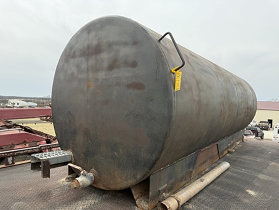 Est. 1000 gal Steel Tank