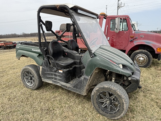 Kawasaki Terry 750 side by side, 4WD, 215-60R15 Tires, Front Winch, Sells with Eagle Plow