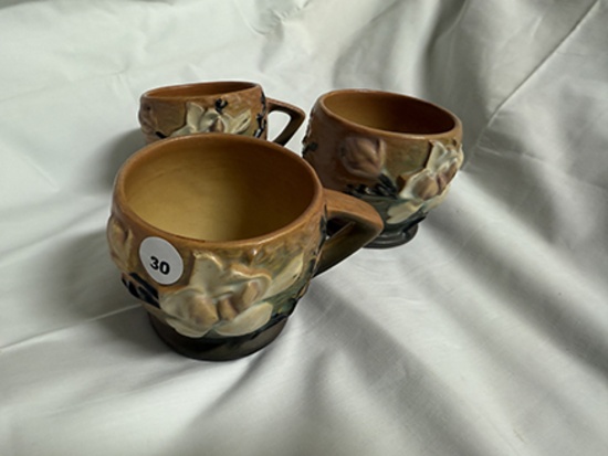 Set of 3 Roseville Magnolia 3 in. Mugs