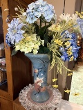 Damaged Roseville 21 in. Unbrealla Stand w/Artifical Flowers