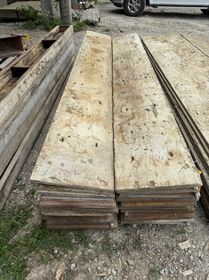(12 X $) Gates 10 ft. Corner Forms