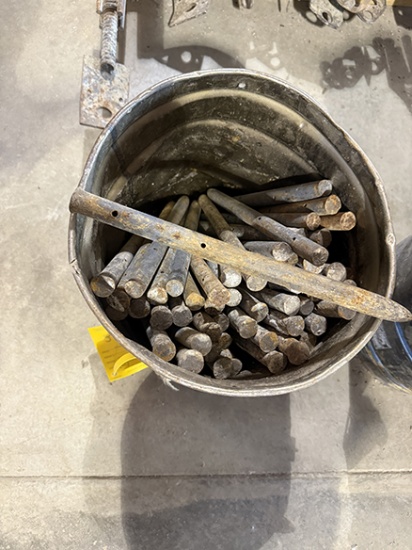(50 X $) 12 In. Concrete Form Stakes