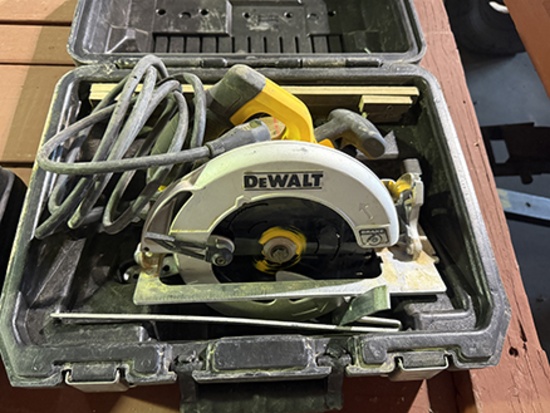 Dewalt Circular Saw, Works
