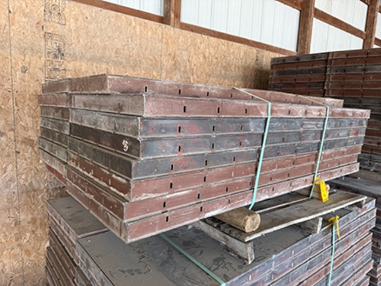 (16 X $) Symons Steel-Ply, (15) 2 ft.X 6 ft., (1) 16 in. X 6 ft. Forms