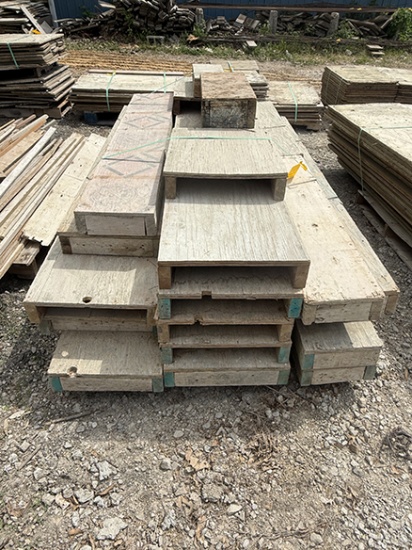 Pallet of Brick Ledge Boxes