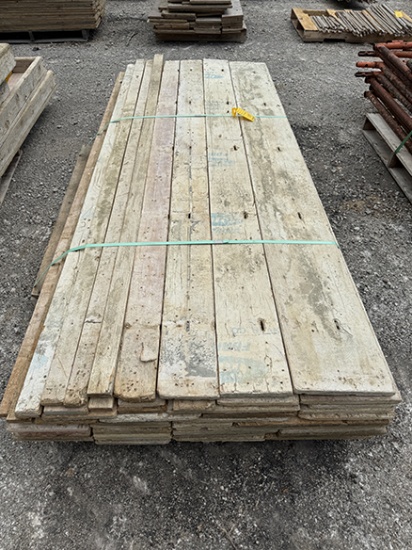 Pallet of 8 ft. Misc. Assorted Fillers
