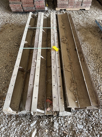 (10 X $) Symons (5) Inside and (5) Outside Hinged Corners, 8 ft.