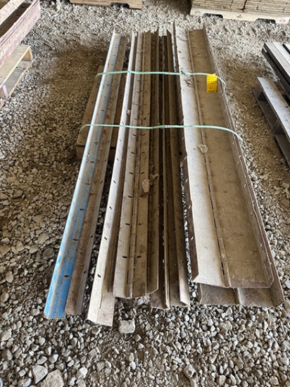 (8 X $) Symons (2) Outside Hinged 8 ft. Corners, (6) Inside 8 ft. Hinged Corners, (2) Solid Corners