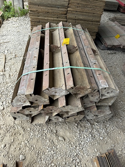 (18 X $) Steel Inside Corners 6 in. X 6 in. X 4 ft.
