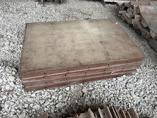 (4 X $) Symons Steel-Ply 2 ft. X 3 ft. Forms