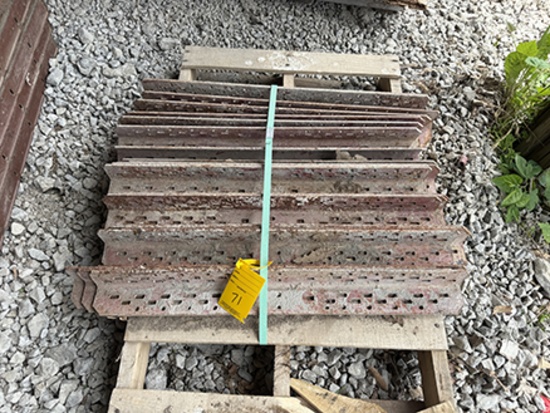 Lot of (24) Steel 2 1/2 in. X 2 1/2 in. X 29 in. Corners