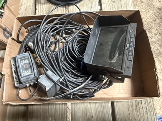 Cab Cam 7 in. LCD Color Monitor w/ 3 Cameras